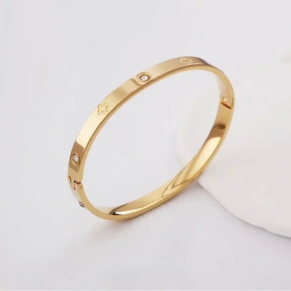 2 /$60 NWOT 18K Gold SS Bangle Bracelet - Picture 3 of 7